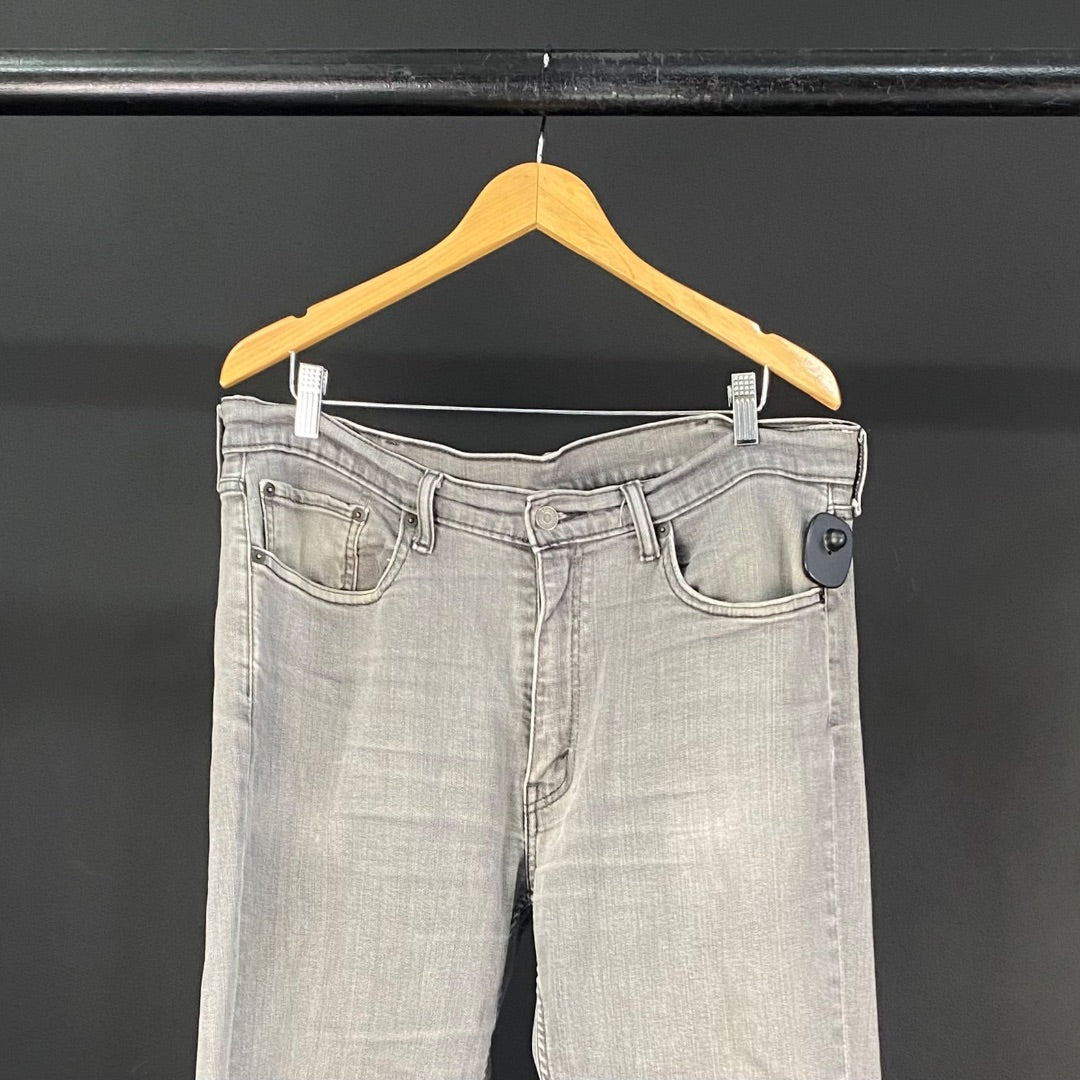 LEVIS Pantalon Gris Talle 38