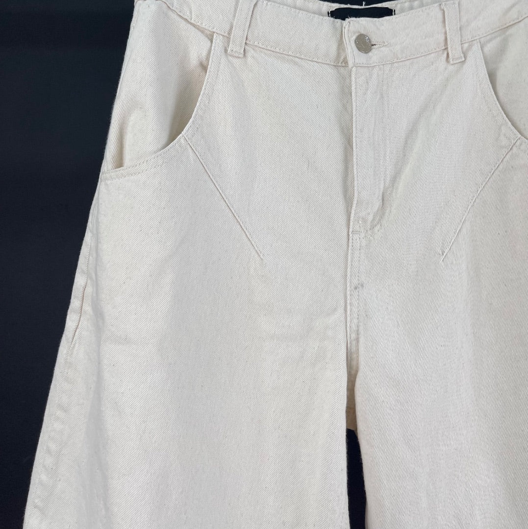 MISHKA Short Bermuda Blanco Talle 1