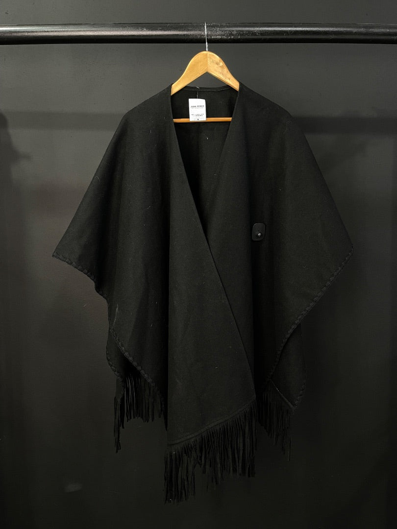SIN MARCA Poncho Negro Talle Unico