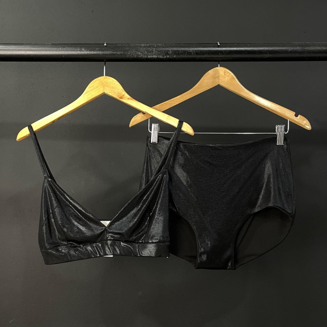 NATALIA ANTOLIN Conjunto X2 Negro Talle M