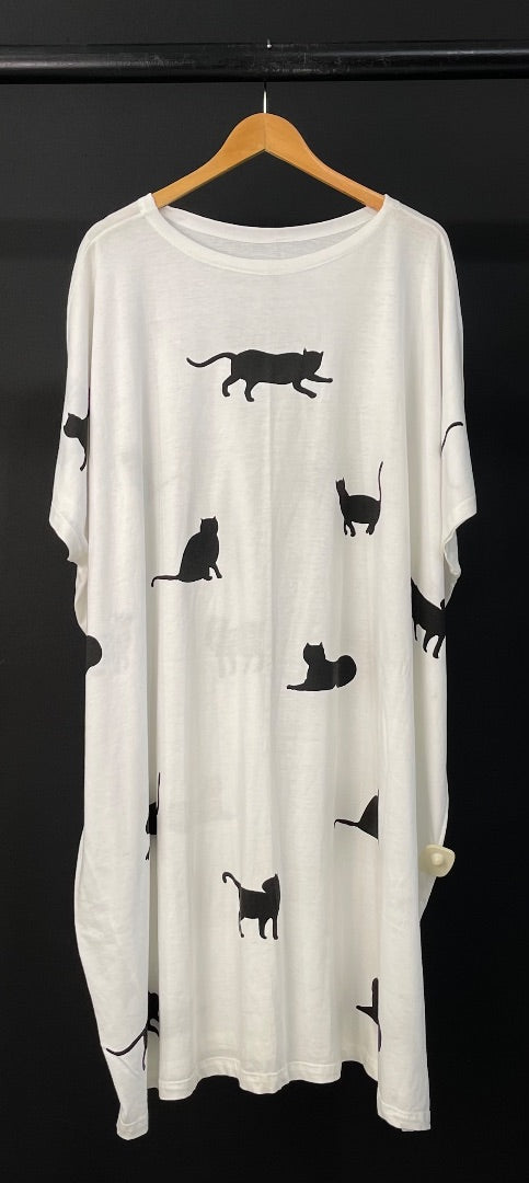 ROPA Y ARTE  Remeron  Blanco  Talle L