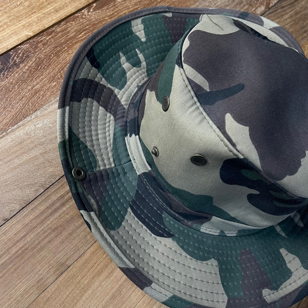SIN MARCA  Sombrero Con Ala  Varios  Camuflado  Talle Unico
