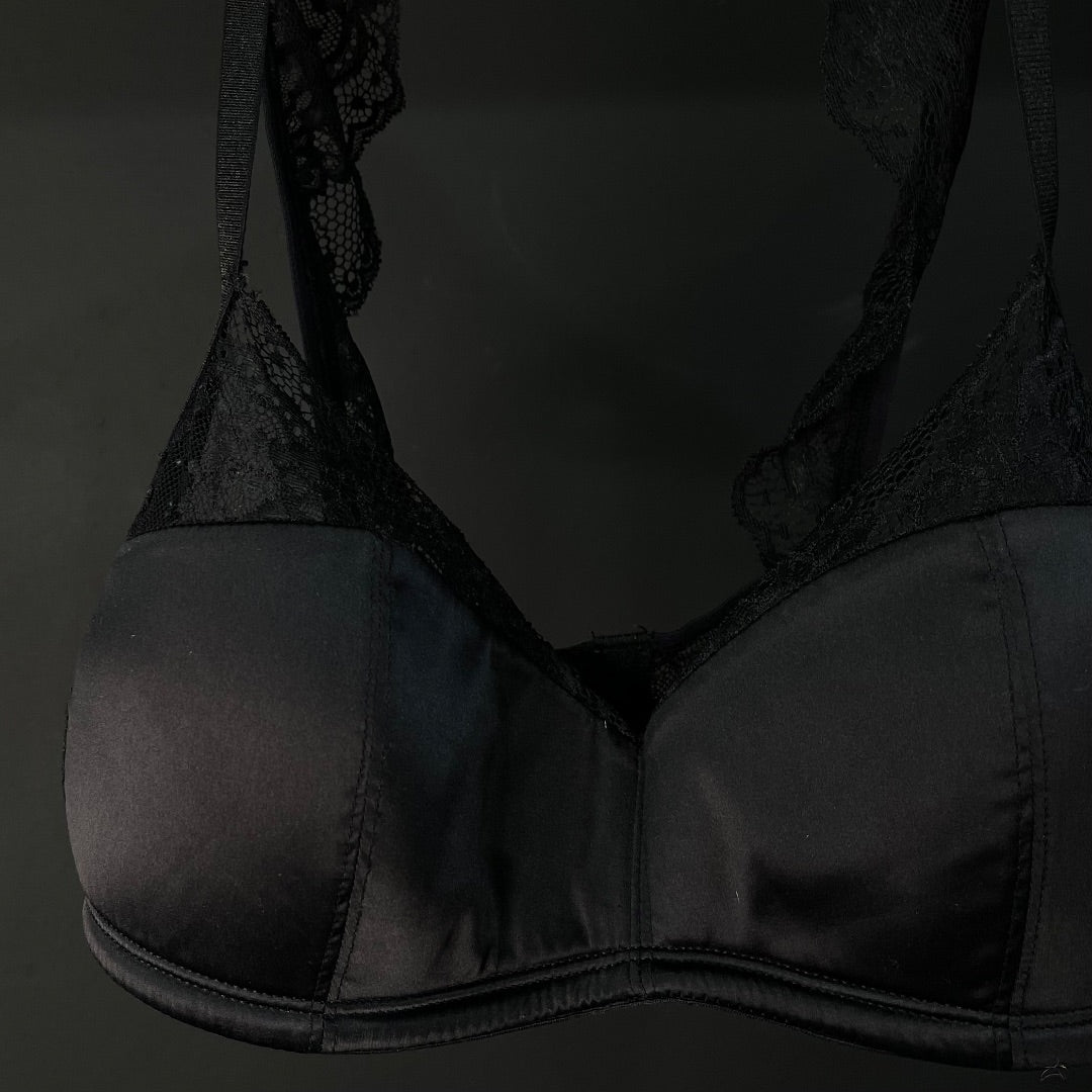 SIN MARCA  Corpiño  Negro  Talle 85
