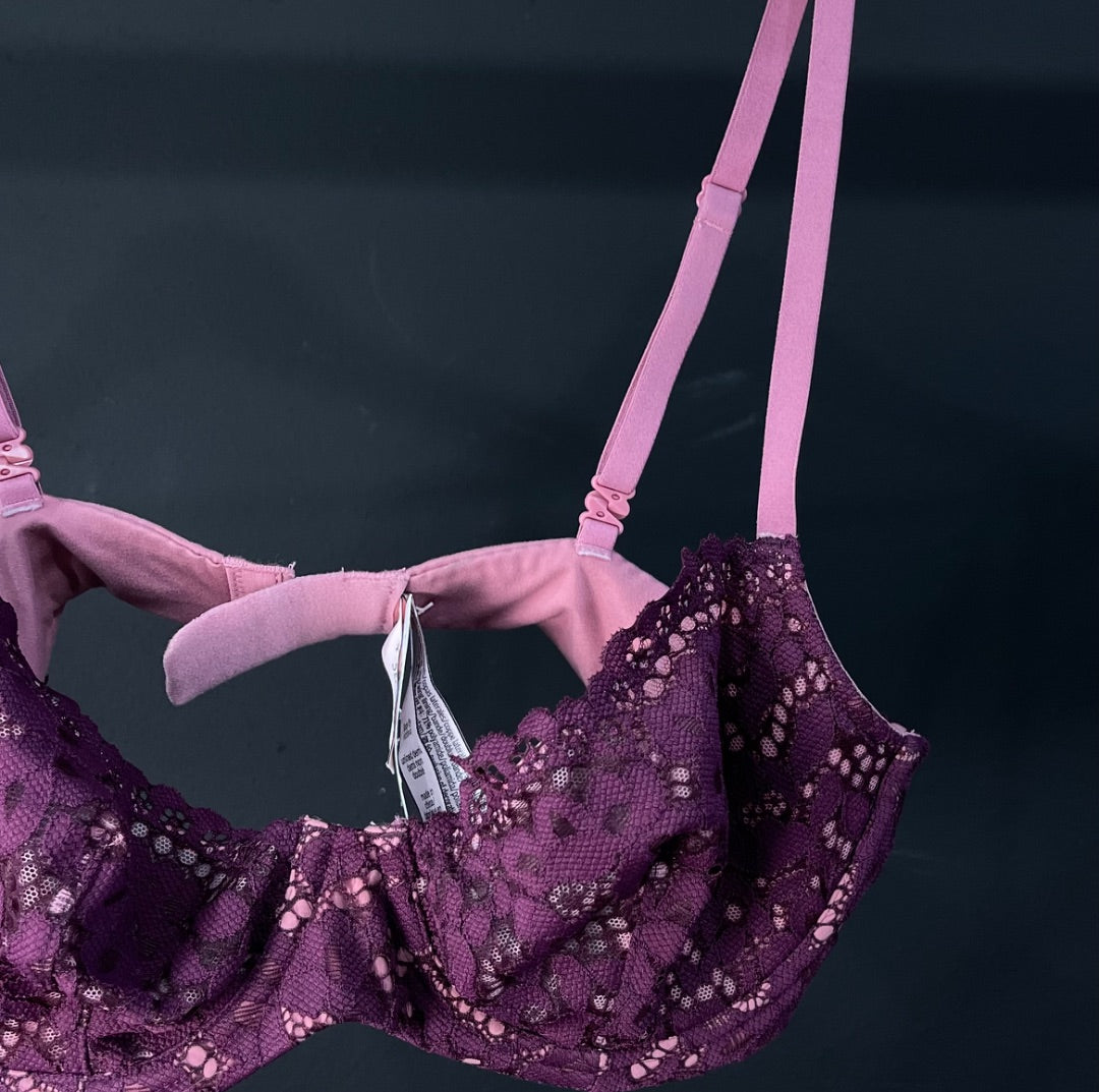 VICTORIA SECRET  Corpiño  Violeta  Talle 34C