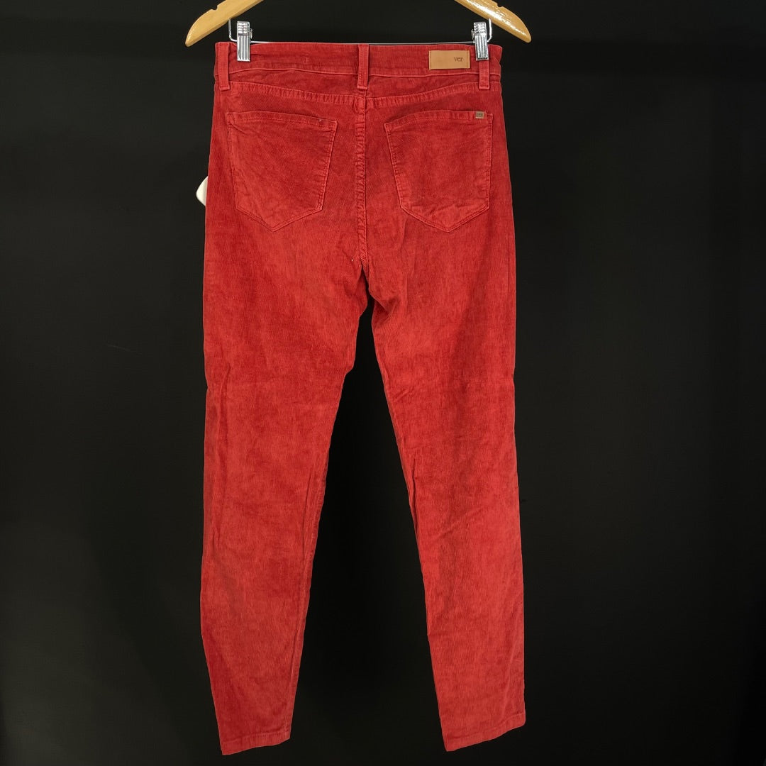 VER Pantalon Rojo Talle 46