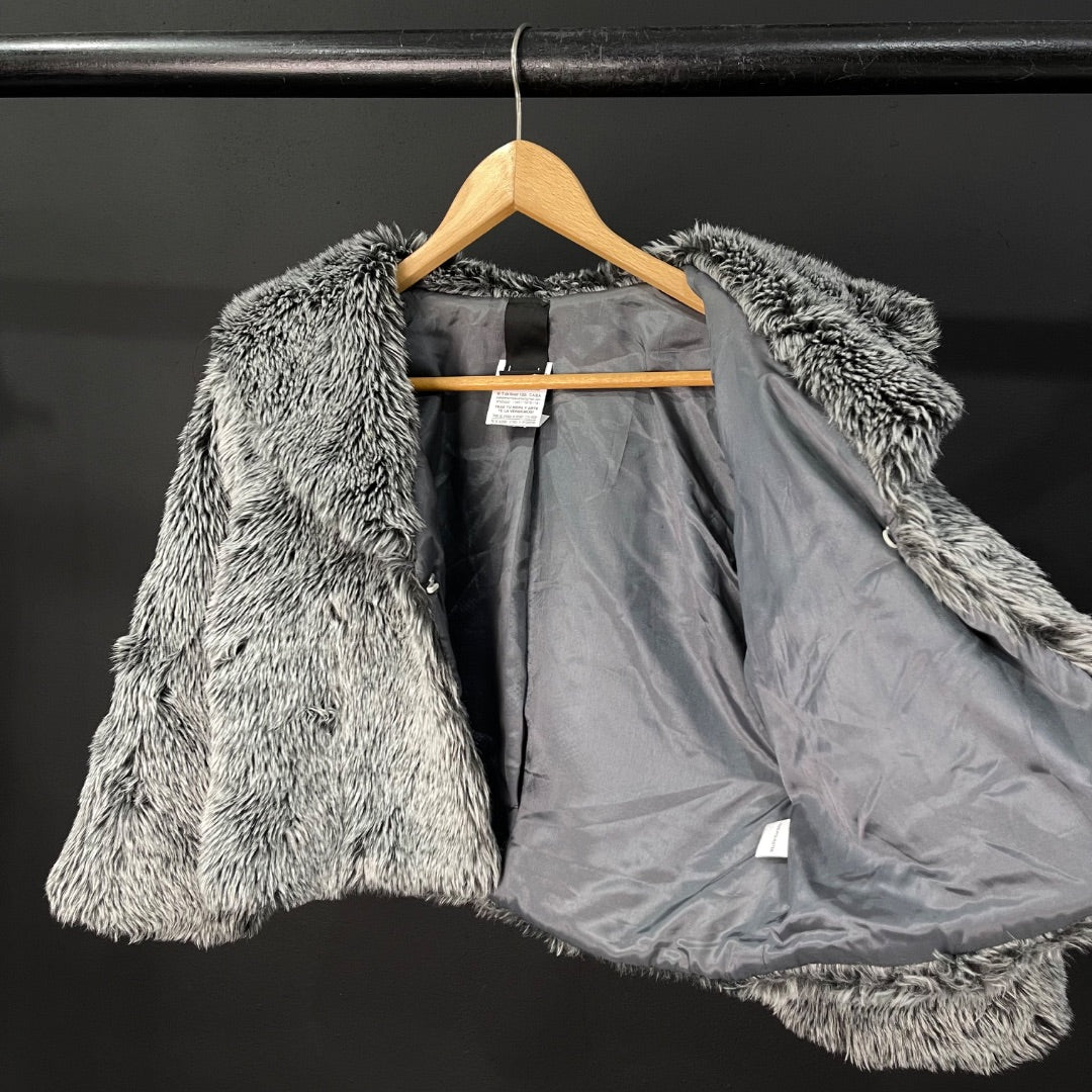 TRAMPS Saco Gris Talle 40