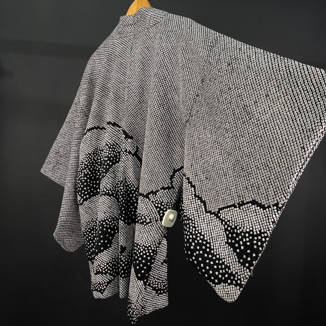 SIN MARCA  Kimono Corto  Varios Blanco Y Negro  Talle M