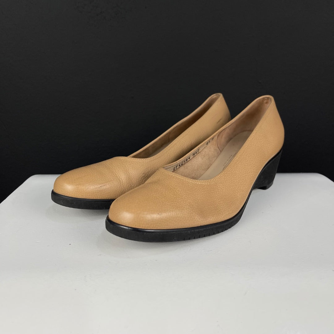 FERRAGAMO Zapatos Beige Talle 38,5