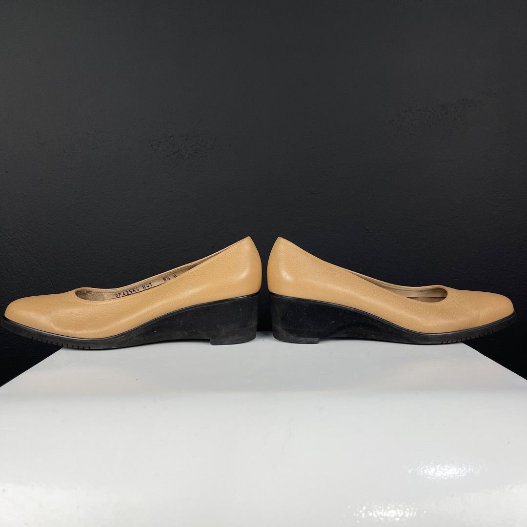 FERRAGAMO Zapatos Beige Talle 38,5