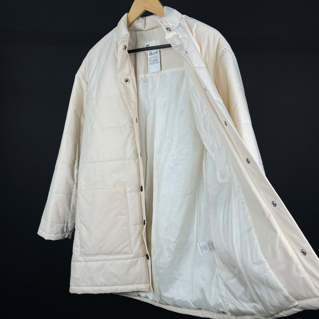 AYRES Campera Beige Talle 44