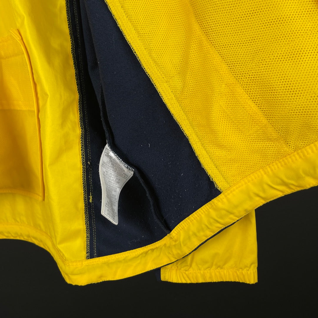NIKE Campera Amarillo Talle M