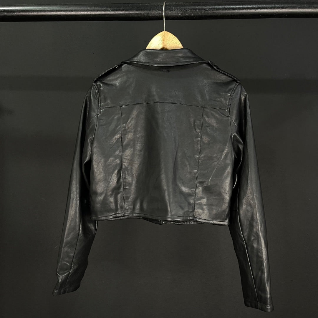 47 STREET Campera Negro Talle 44