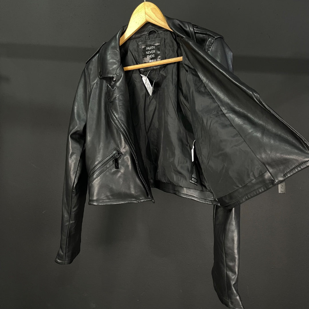 47 STREET Campera Negro Talle 44