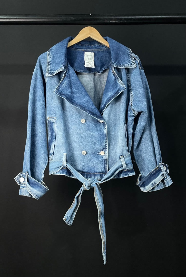 BLUE STEEL Campera Celeste Talle M