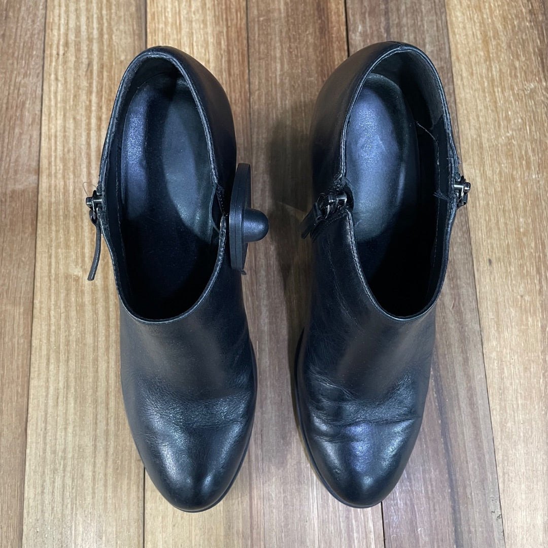 MISHKA Bota Corta Negro Talle 36