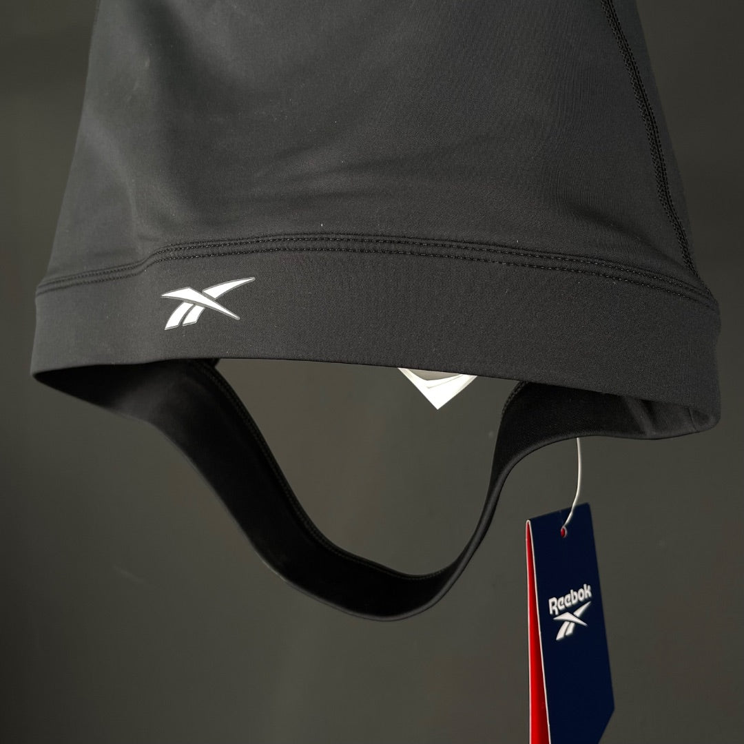 REEBOK Top Deportivo Negro Talle M
