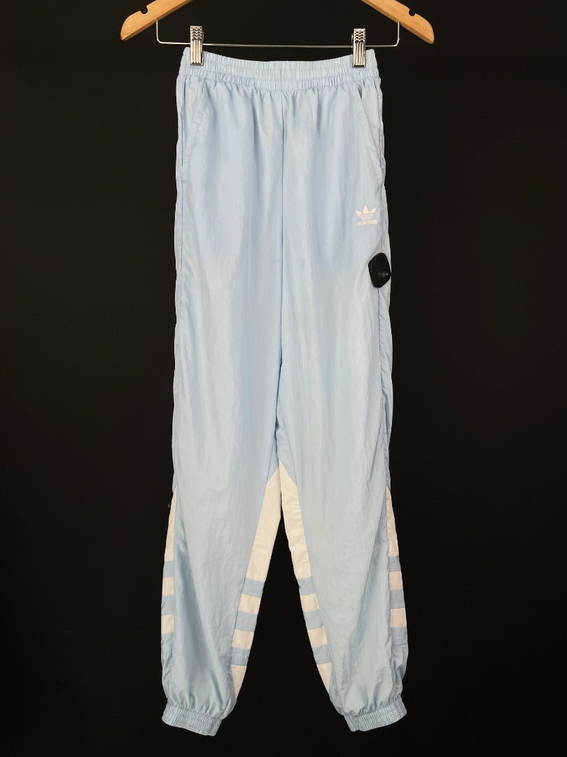 ADIDAS Pantalon Deportivo Celeste Talle XS