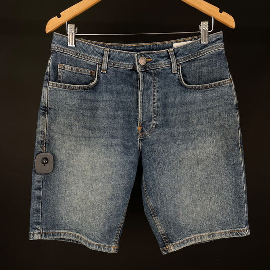 SIN MARCA Short Bermuda Celeste Talle 32