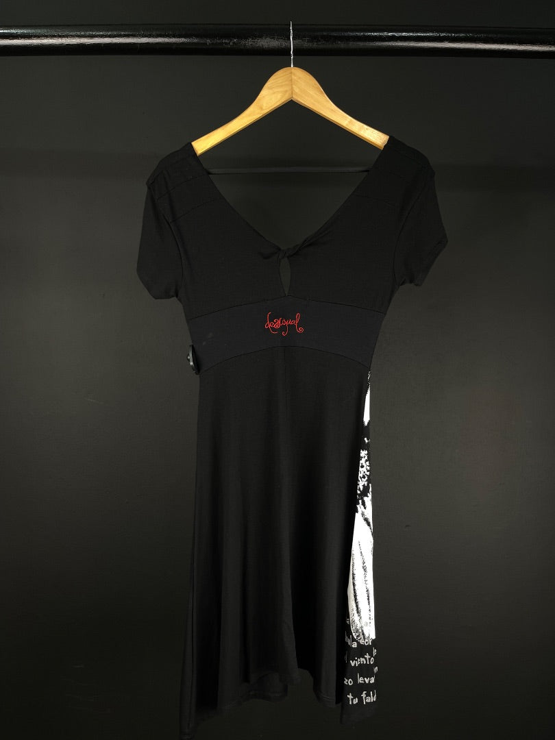 DESIGUAL Vestido Negro Talle 1