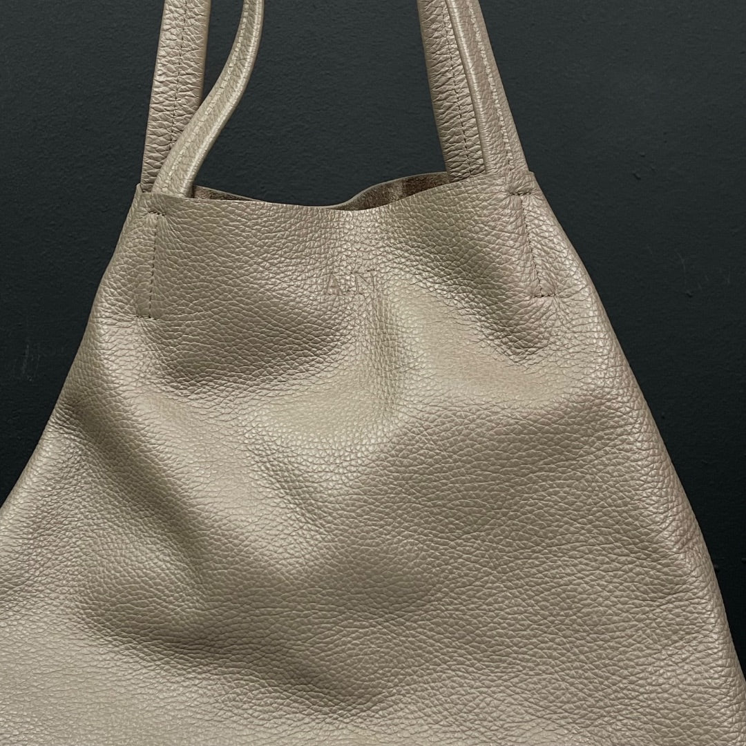 A.N Cartera Gris Talle Unico
