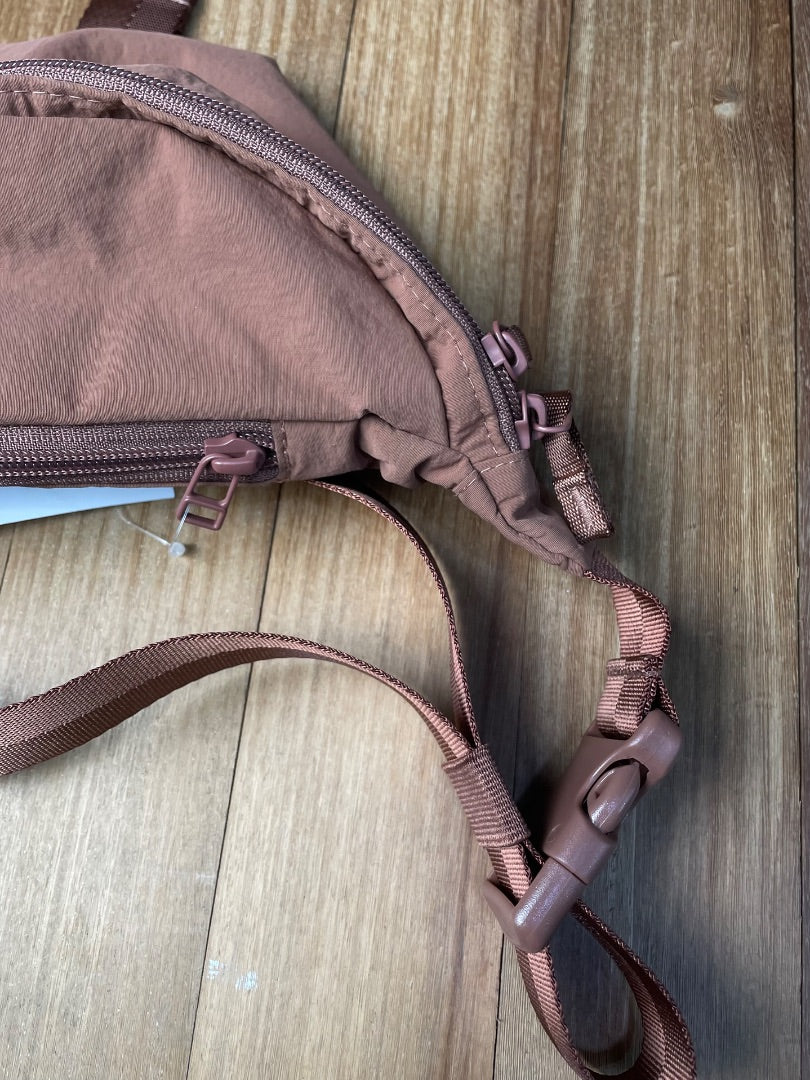 Riñonera  UNIQLO  Marron Talle Unico