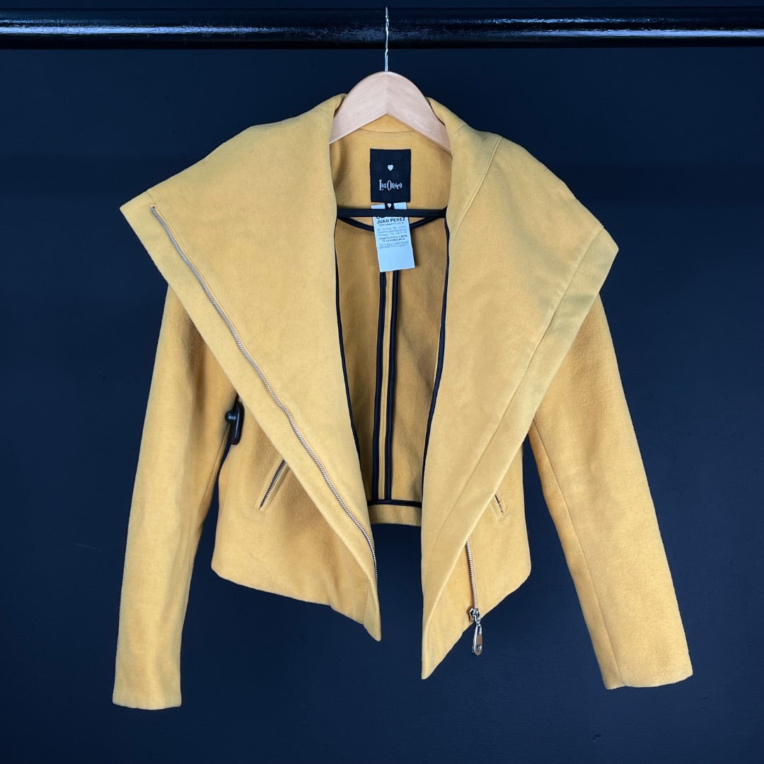 LAS OREIRO Campera Mostaza Talle M