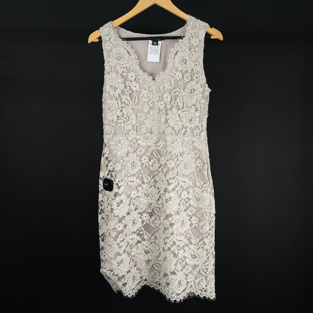 DKNY Vestido Color Peltre Talle 6