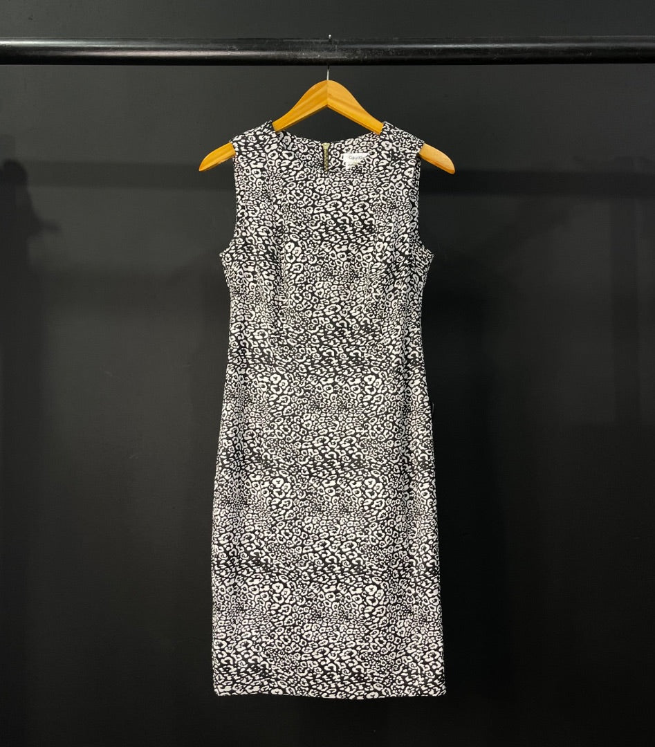 CALVIN KLEIN Vestido Sin Manga Varios Blanco Y Negro Talle 8