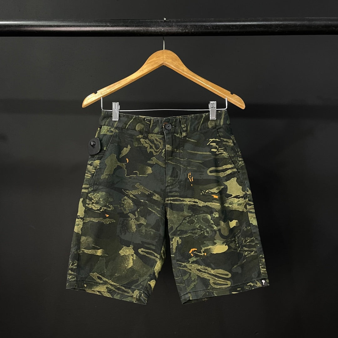 KEVINGSTON Short Bermuda Varios  Camuflado Talle 16