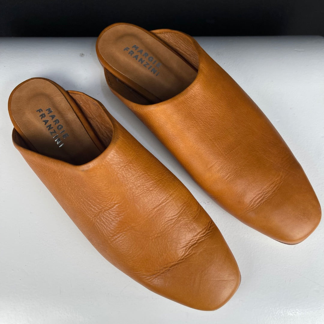 MARGIE FRANZINI Zapatos Marron Talle 39