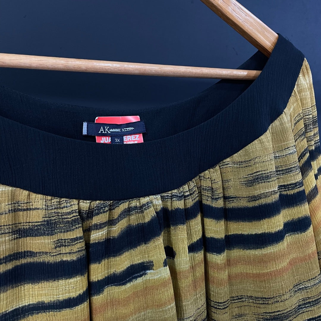 SIN MARCA  Blusa Manga 3/4  Amarillo  Talle XXXL