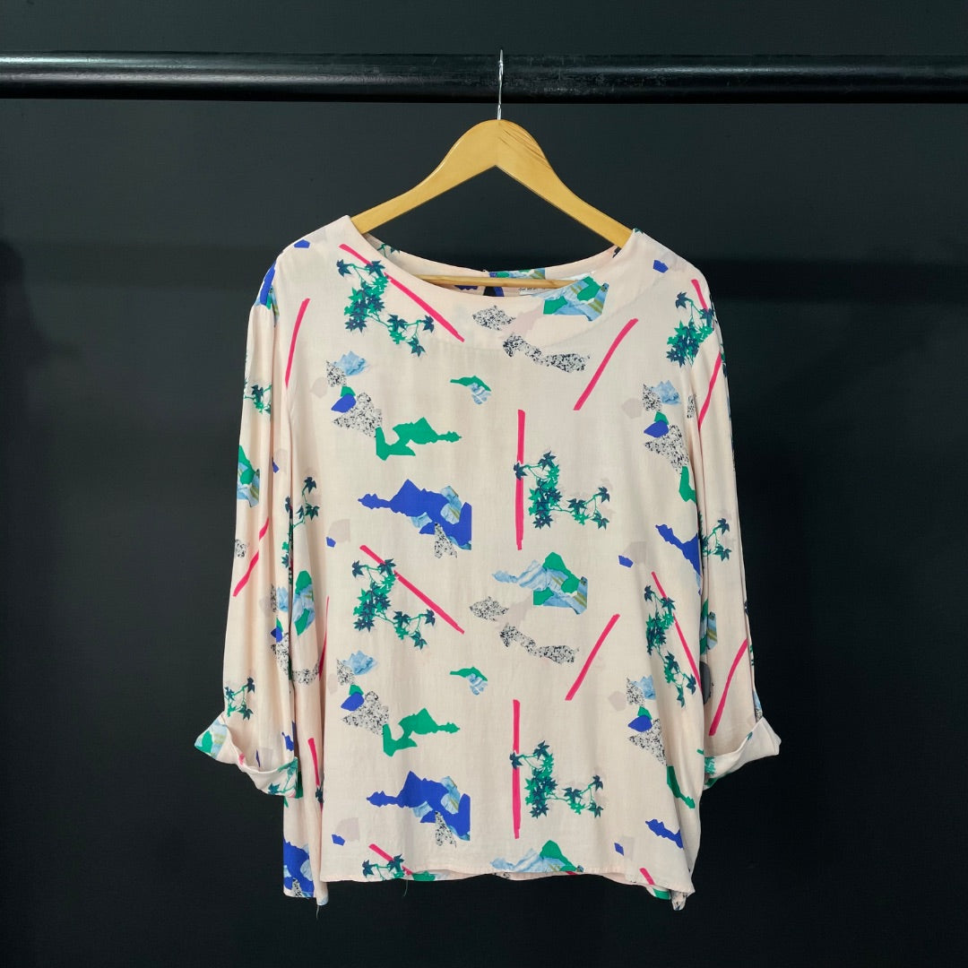 SIN MARCA  Blusa  Rosa  Talle 42
