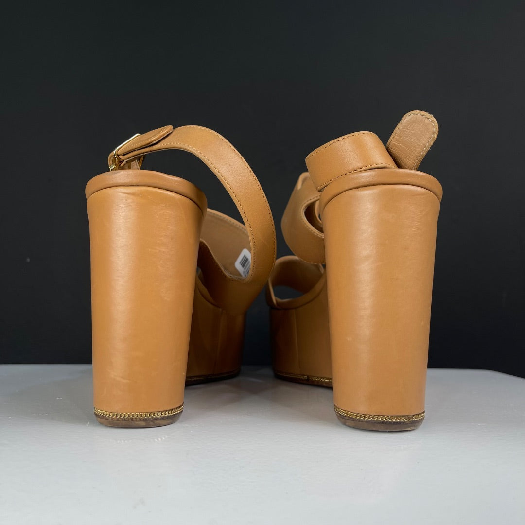 FERRAGAMO Sandalias Marron Talle 8