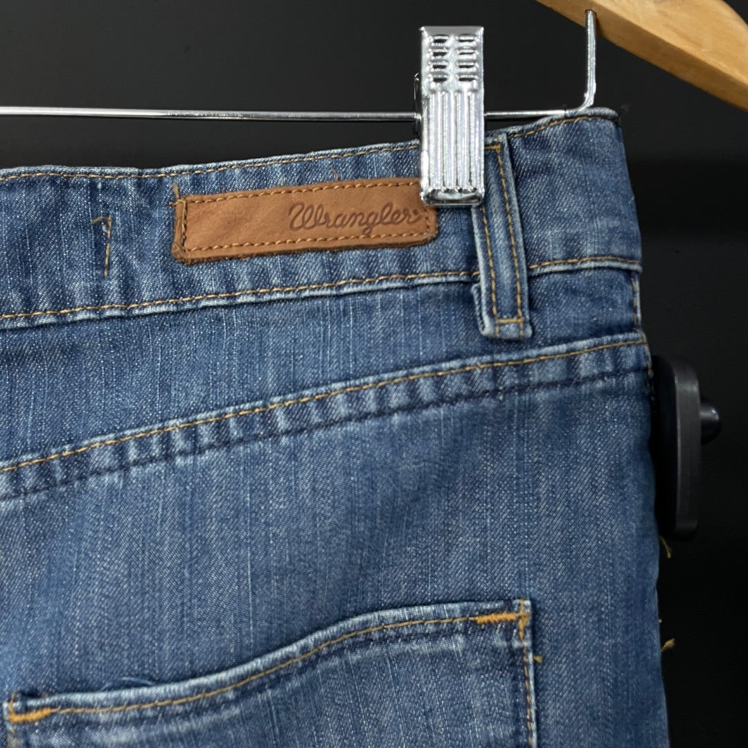 WRANGLER  Pollera Media Pierna  Azul  Talle 40