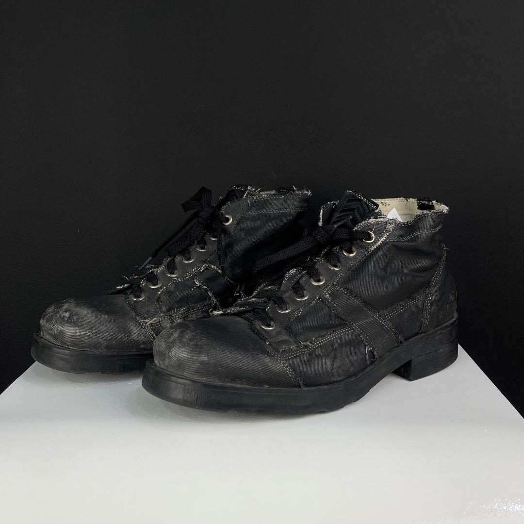 THE ORIGINAL Borcegos Negro Talle 43