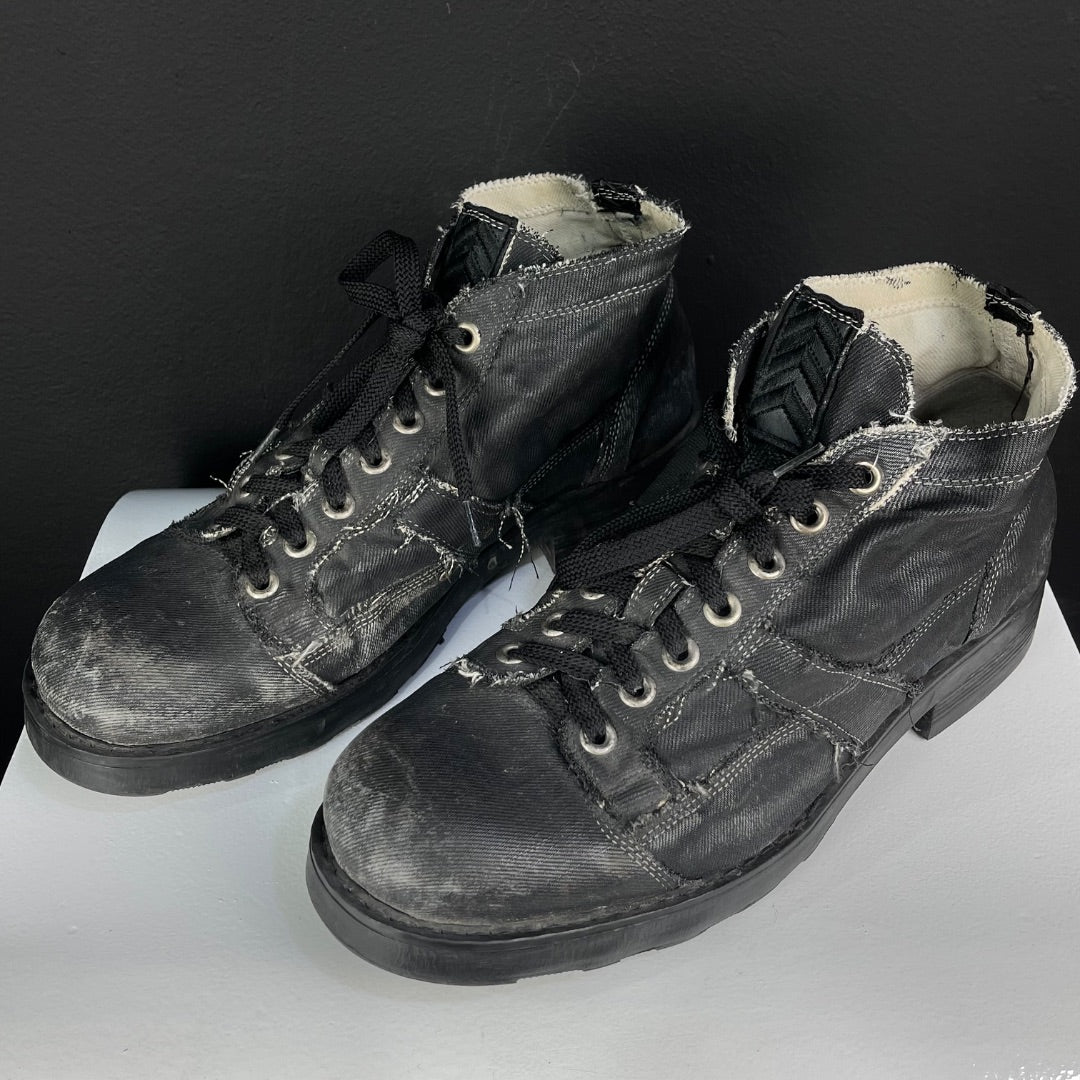 THE ORIGINAL Borcegos Negro Talle 43