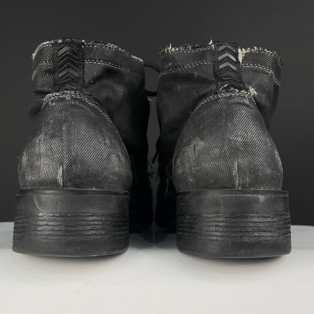 THE ORIGINAL Borcegos Negro Talle 43