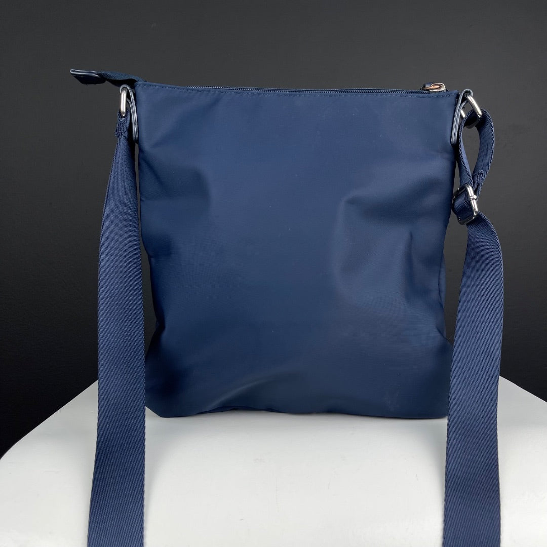 TOMMY HILFIGER Bandolera Azul Talle Unico