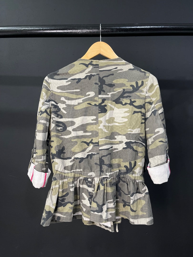 BENITO FERNANDEZ Campera Varios  Camuflado Talle 1