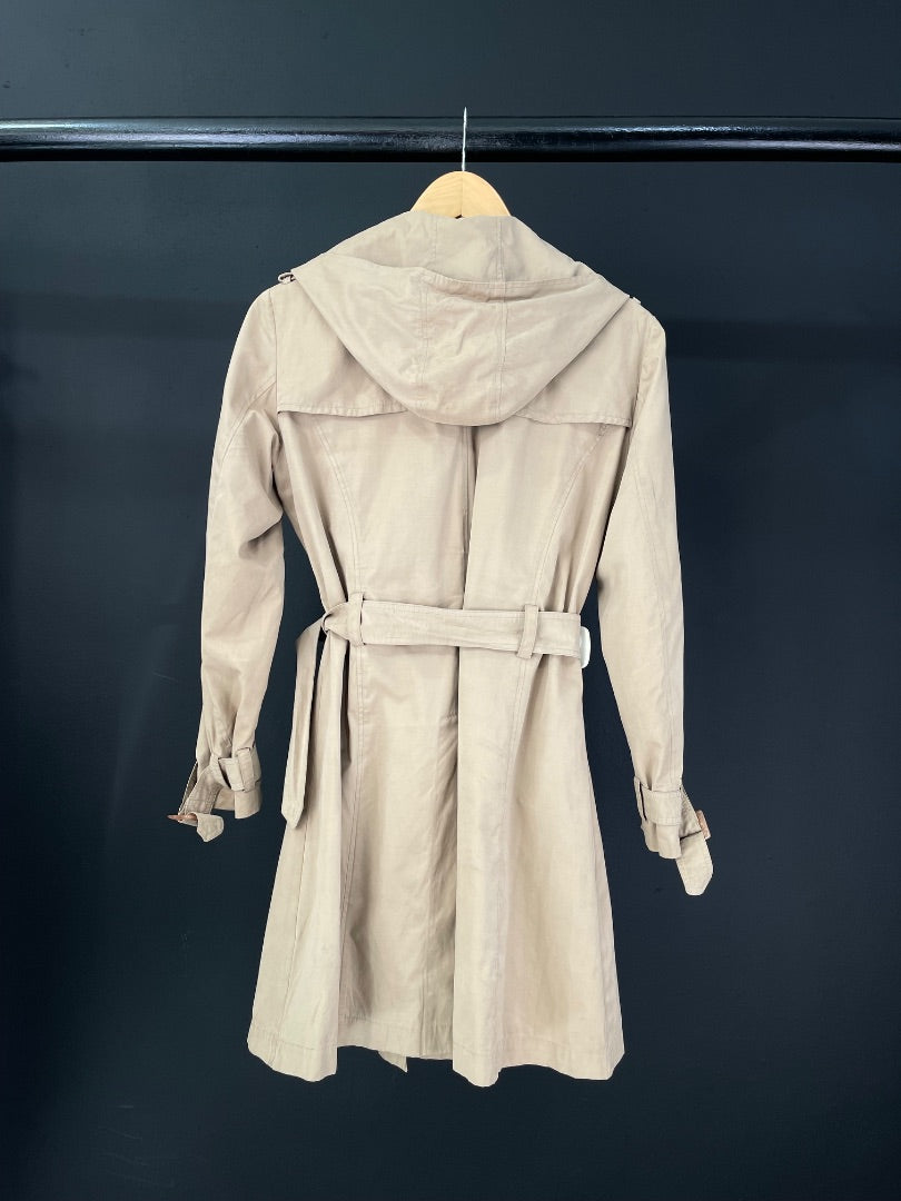 LA DOLFINA Impermeable Beige Talle XL