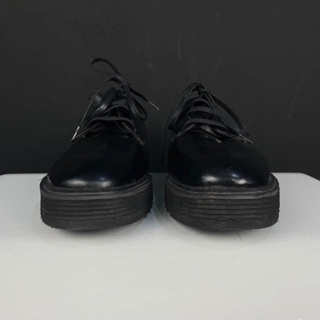 Abotinado Negro Talle 36