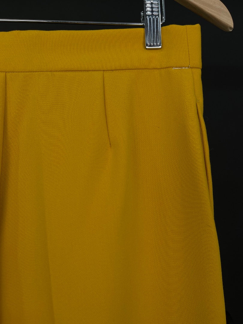 ZARA Pantalon Amarillo Talle M