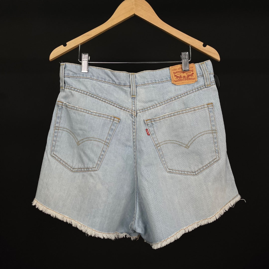 LEVIS  Short  Celeste  Talle 30