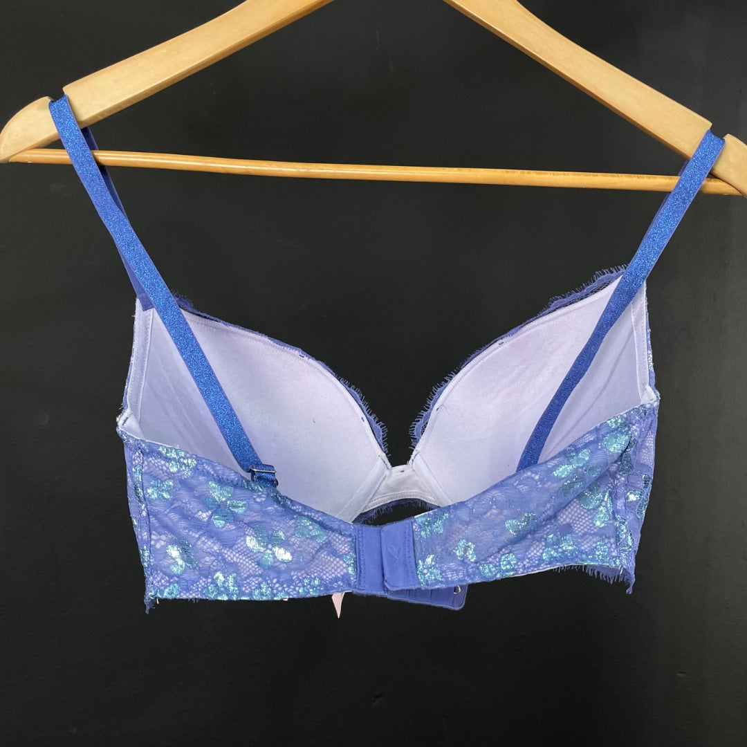 VICTORIA SECRET  Corpiño  Violeta  Talle 32D