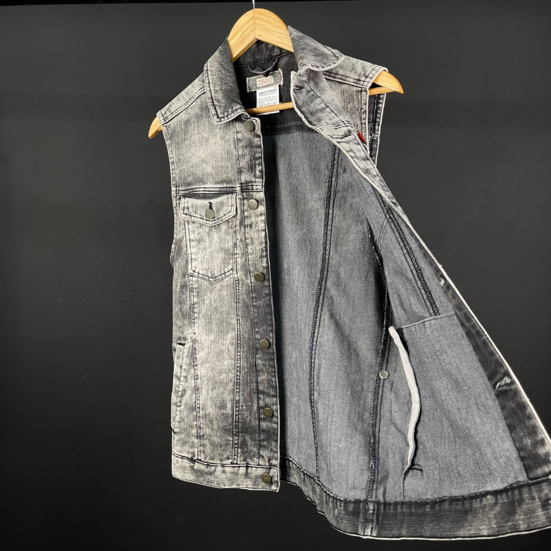 Chaleco Corto Negro Talle L