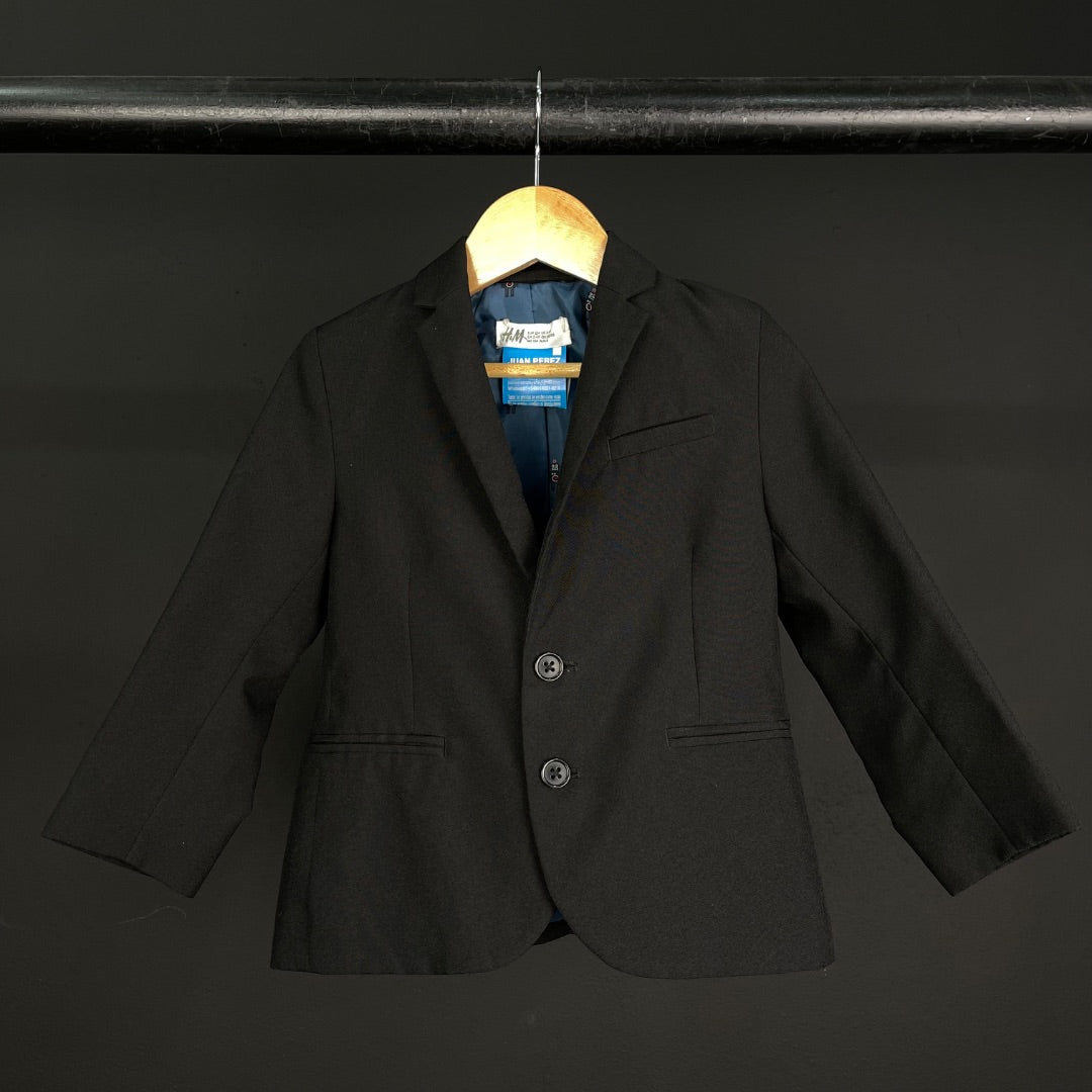 H&M  Saco  Color Negro  Talle 104