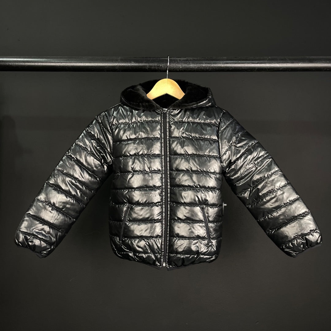 SIN MARCA  Campera  Negro  Talle 8