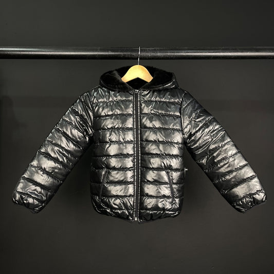 SIN MARCA  Campera  Negro  Talle 8
