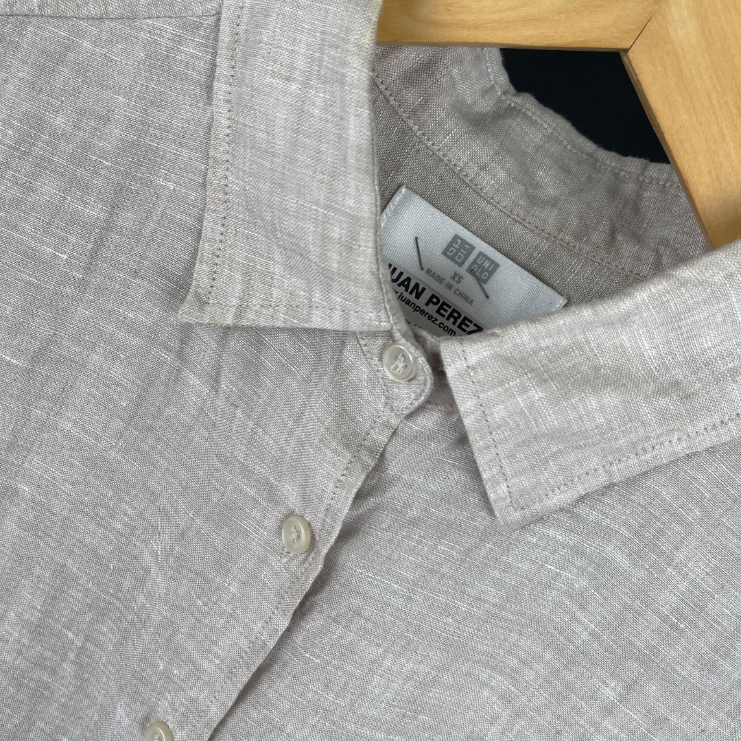 UNIQLO Camisa Sin Mangas Beige Talle XS