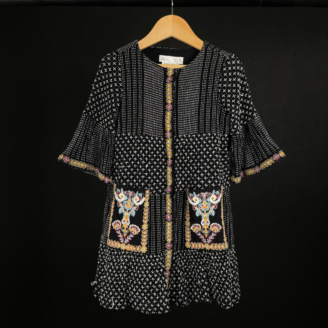 ZARA  Tapado  Varios  Talle 5